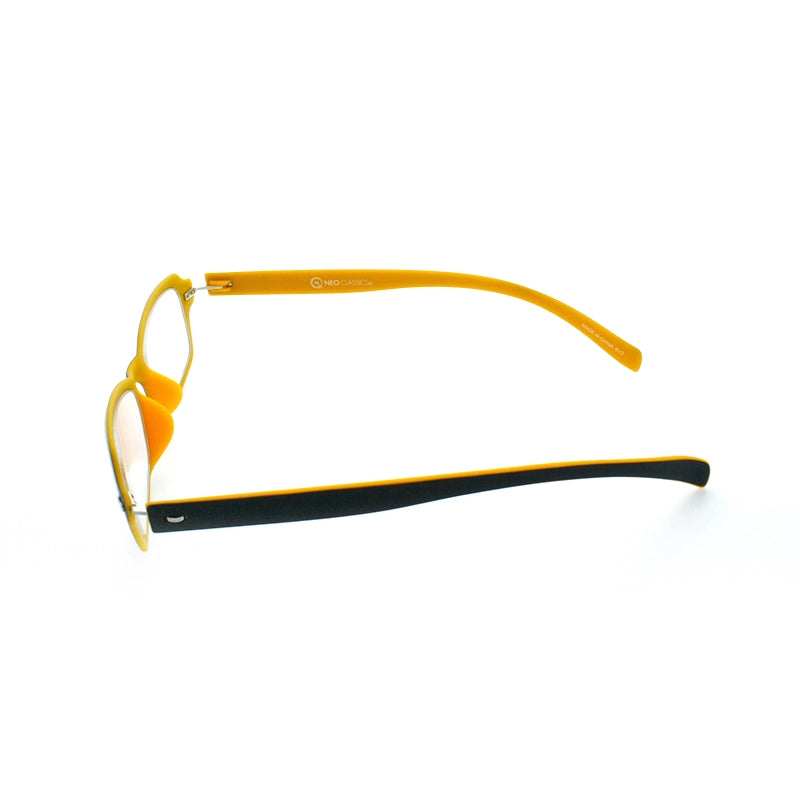 横から見たアイウェアNEO CLASSICS リーディンググラス GLR-01のカラーMat Black / Mat Yellow